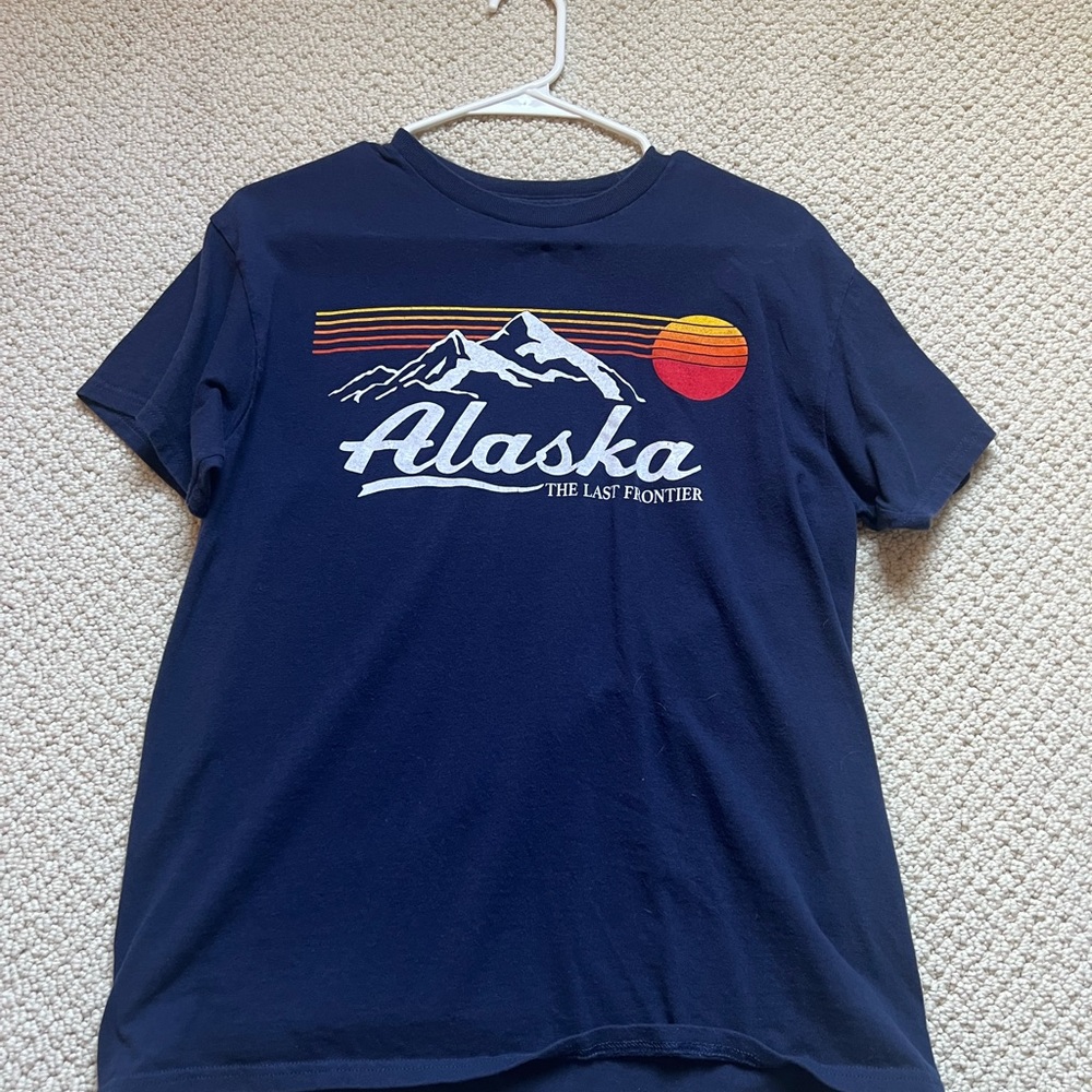 Navy Alaska Graphic T-Shirt